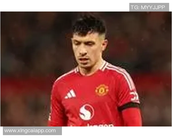 利桑德罗随队恢复有球训练预计10月底前重返赛场