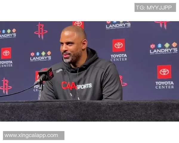 乌度卡称申京表现出色助力球队竞争力明白KD缺席需承担更多责任